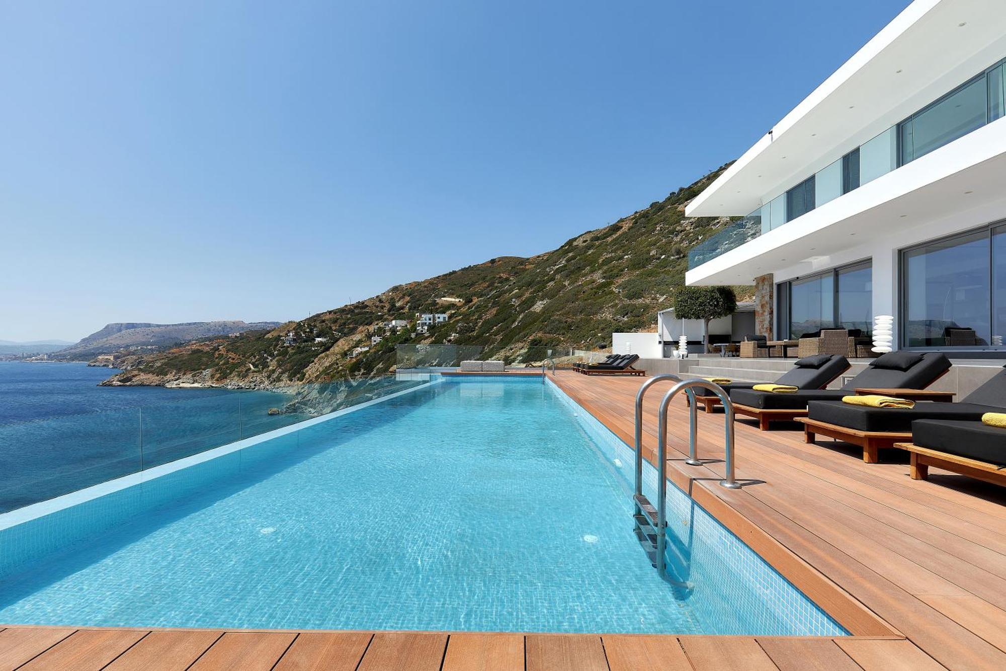 Beachfront Villa In Crete - Epavli Luxury Villa Agia Pelagia Dış mekan fotoğraf